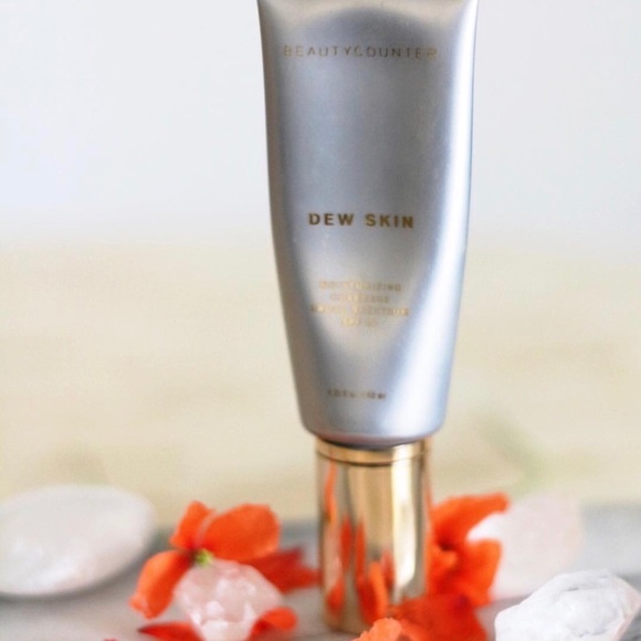 Beautycounter samples!!🍃 - Picture 5 of 8